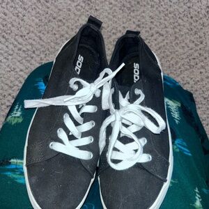 Soda Black and White Casual Sneakers